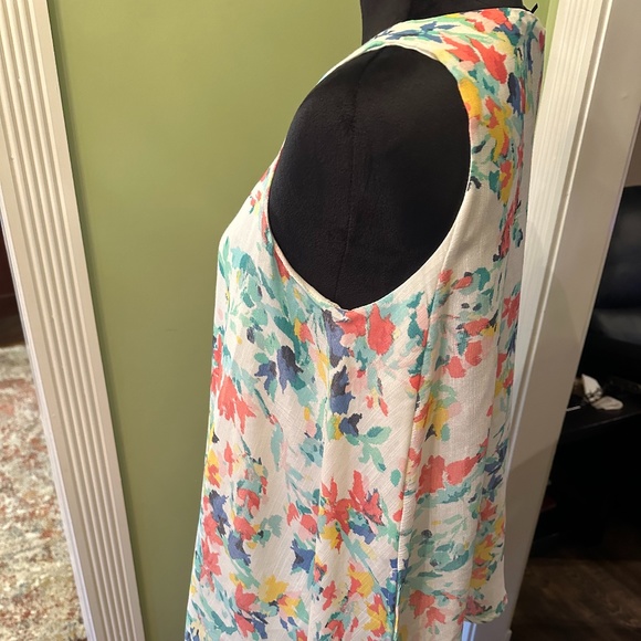 Ninety Clothing Co Sleeveless Lined Floral Top Tunic Size Small NWT - Picture 3 of 13